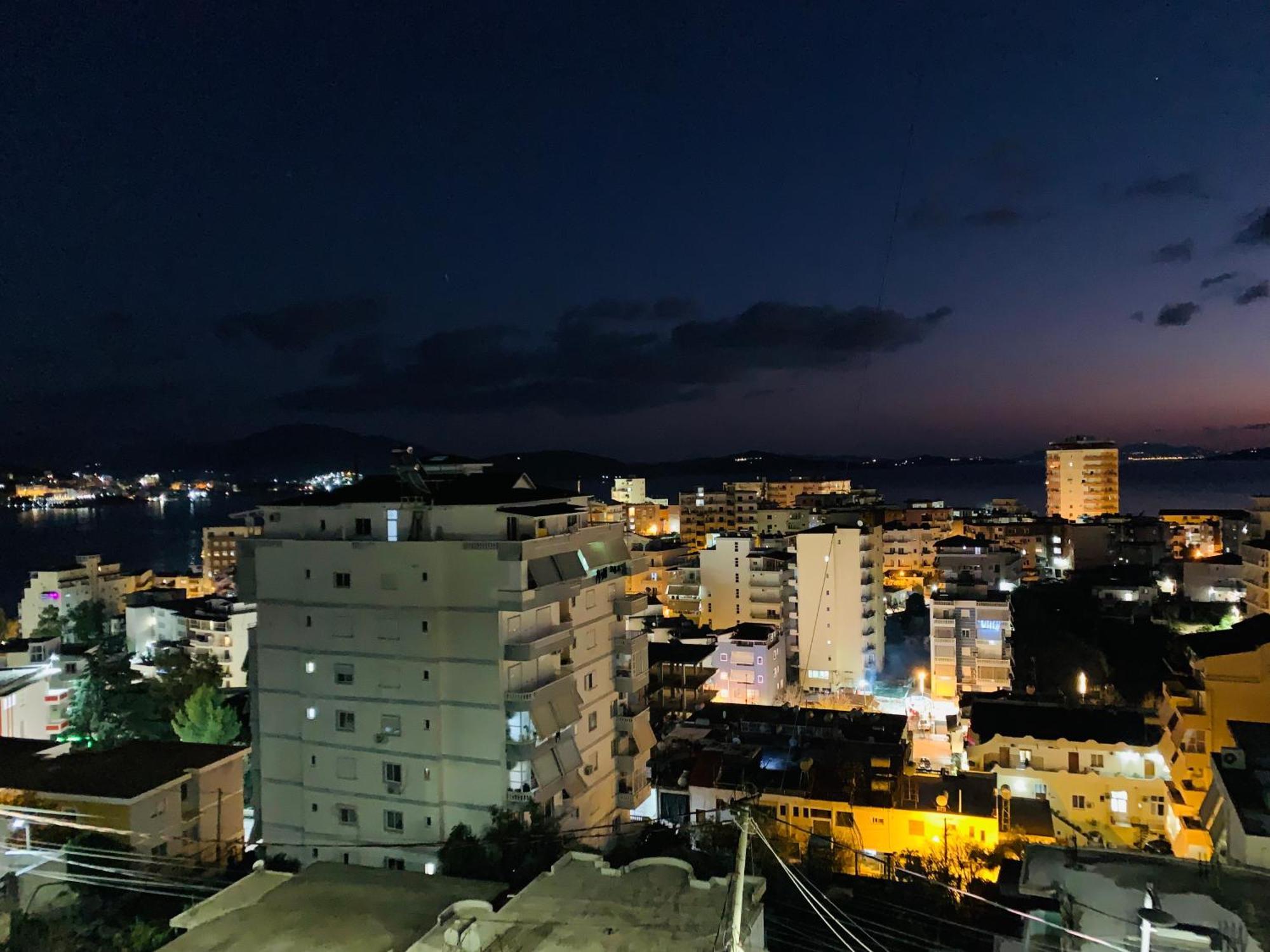 Guest - Sea Breeze Apartments Sarande Ngoại thất bức ảnh
