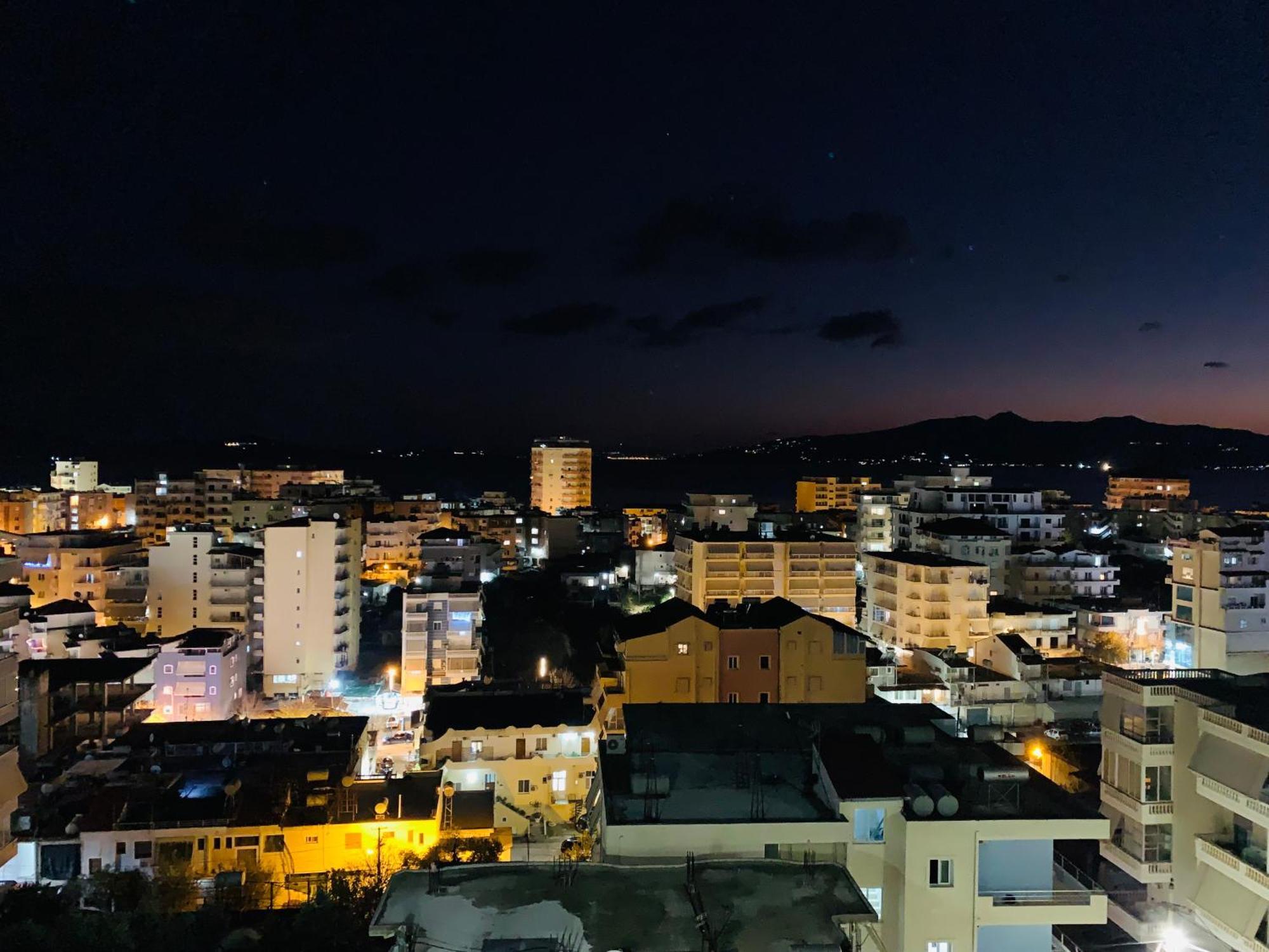 Guest - Sea Breeze Apartments Sarande Ngoại thất bức ảnh